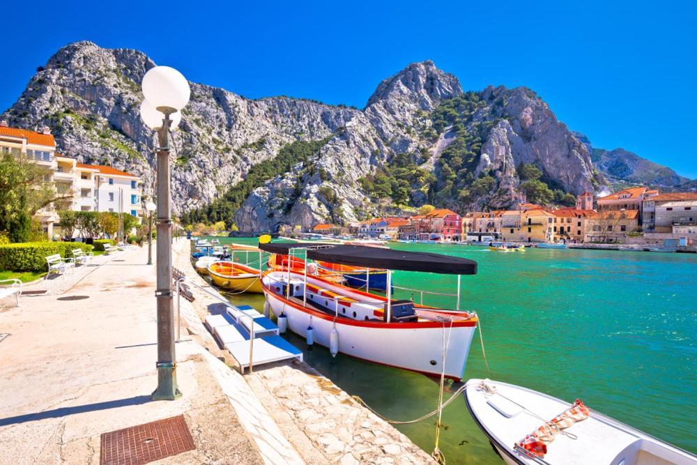 Penthouse Maremonte Apartment Omis Exterior photo