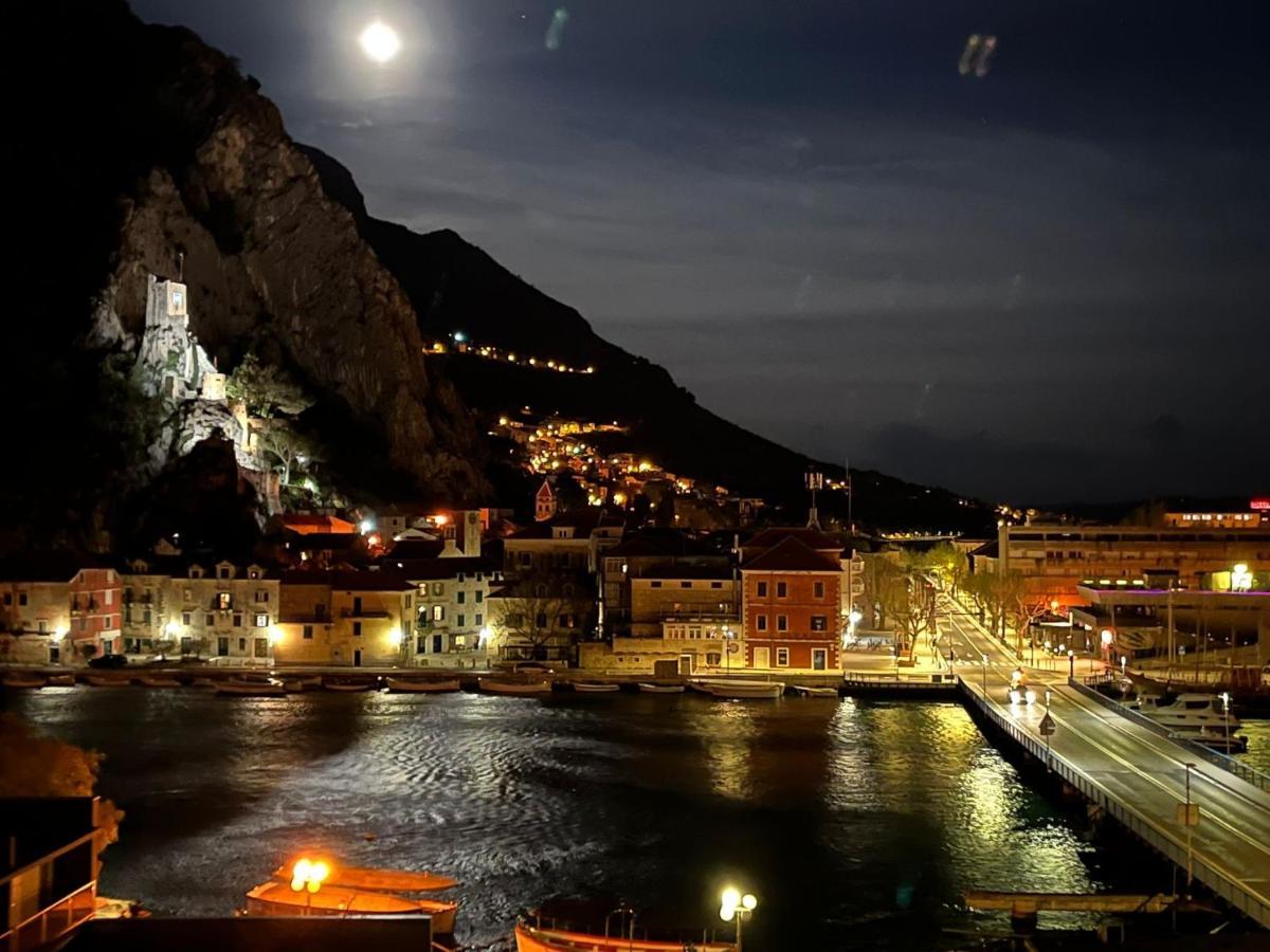 Penthouse Maremonte Apartment Omis Exterior photo