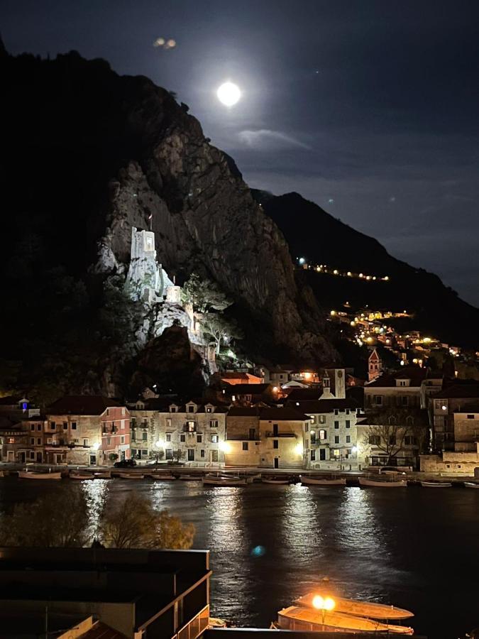 Penthouse Maremonte Apartment Omis Exterior photo